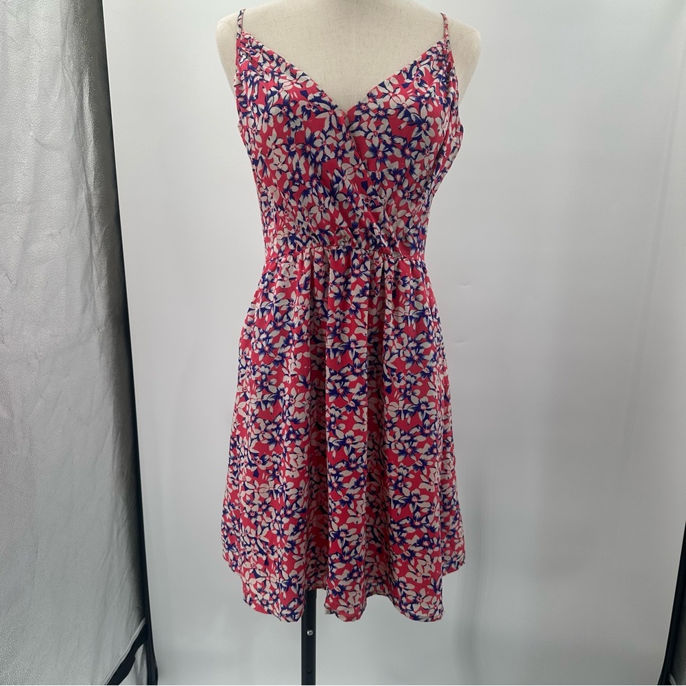 Yumi Kim Silk Dress- tulip hem with pockets, pink, blue and white floral print - Picture 2 of 16